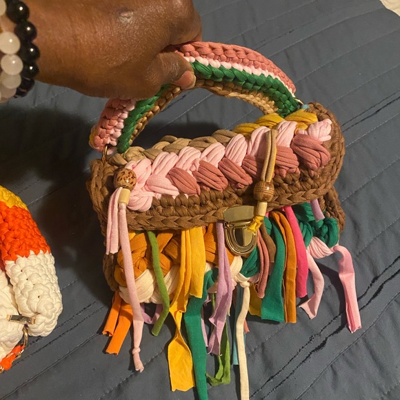 Hand crafted purses - Picture 9 of 16